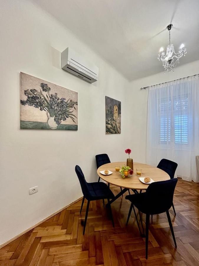 Lux Apartmans Apartment พูลา ภายนอก รูปภาพ